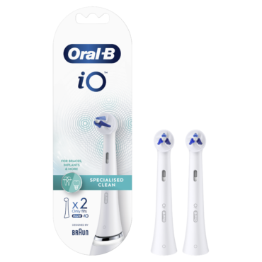 Oral-B_POC_Reﬁlls_iO_Sonos_Specialised-Clean_2ct_WE_In-Out-of-Pack_17-08-2021_downloadPNG_0