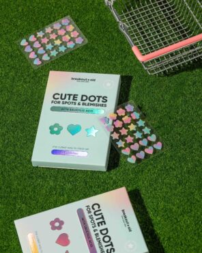 Cute-Dots-5-scaled.jpeg